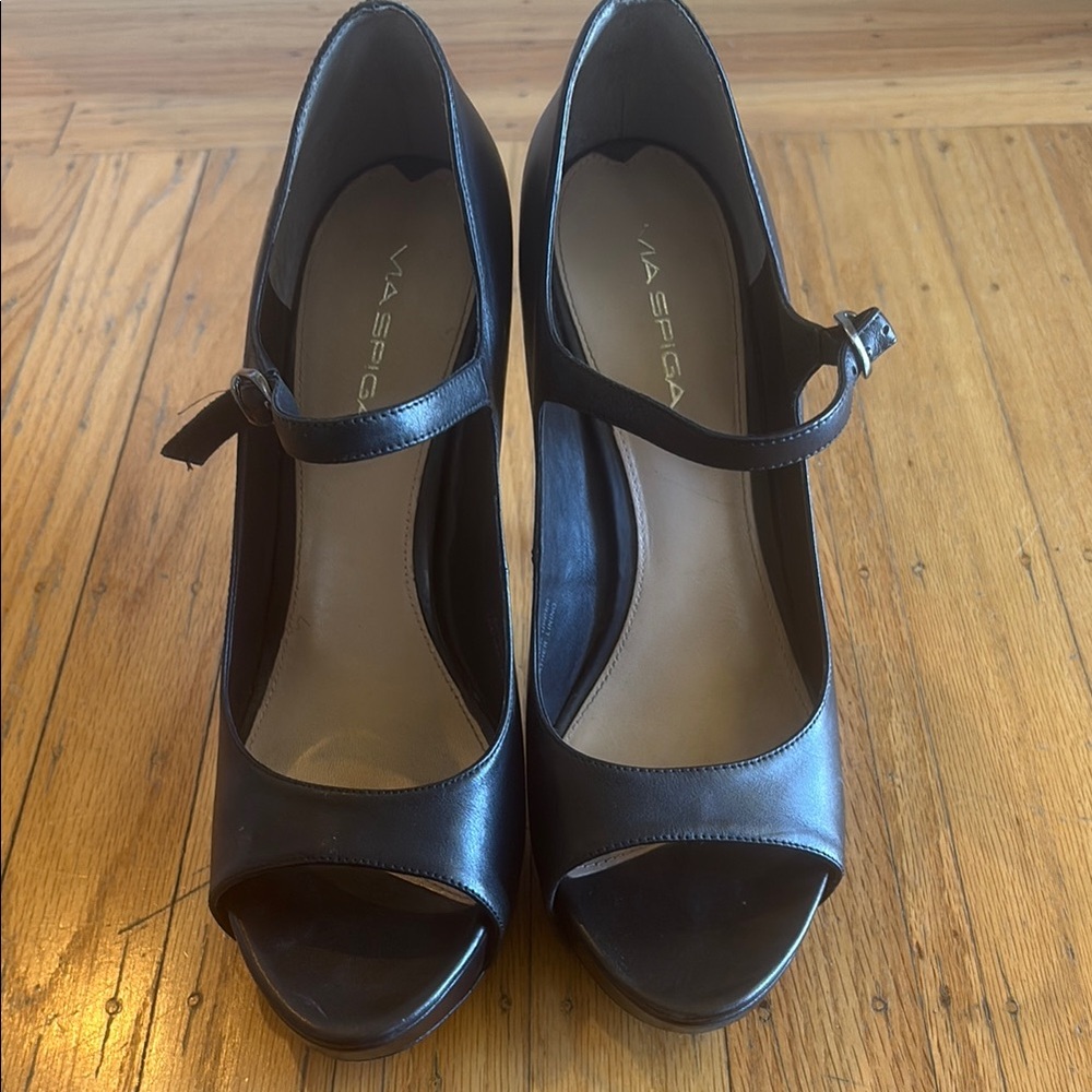 Via Spiga Black Peep Toe Mary Jane Heels
